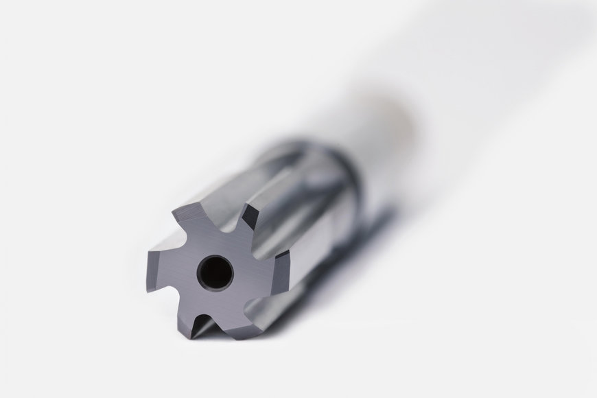 One tool for reaming both through bores and blind bores
